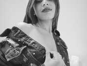 melany303av