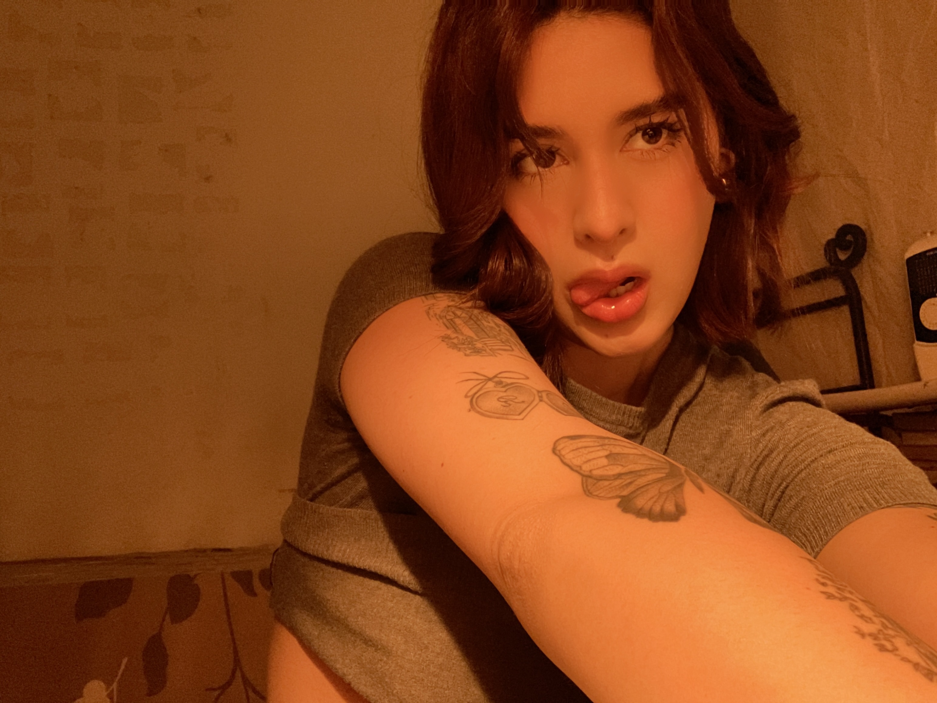 millieread from Jerkmate