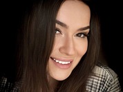 Chat Live with AliceOfWondersss  27 year old Amateur Cam Girl from Ukraine Photo