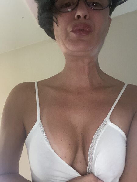 awoman from Jerkmate