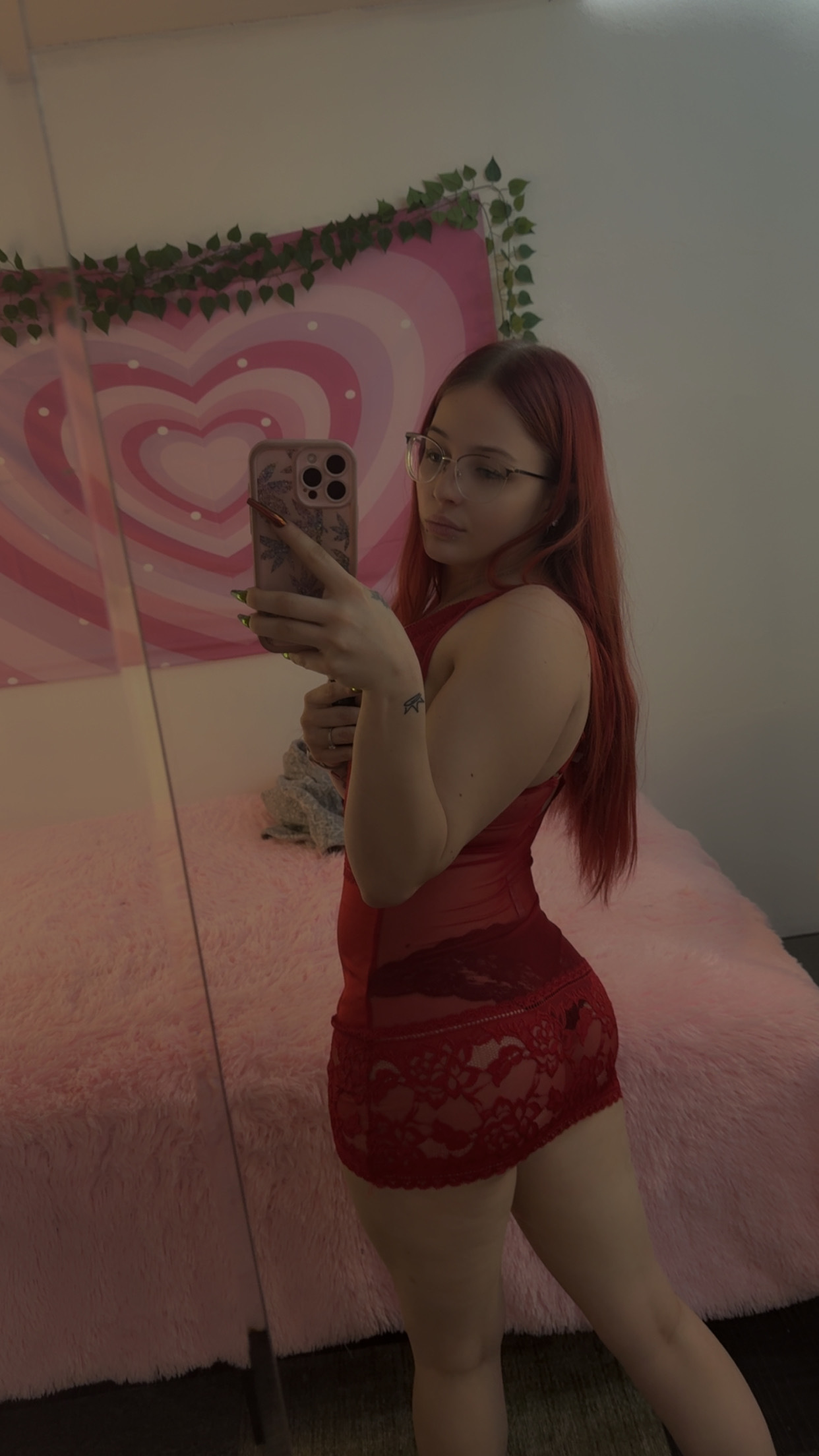 foxylilly from Jerkmate