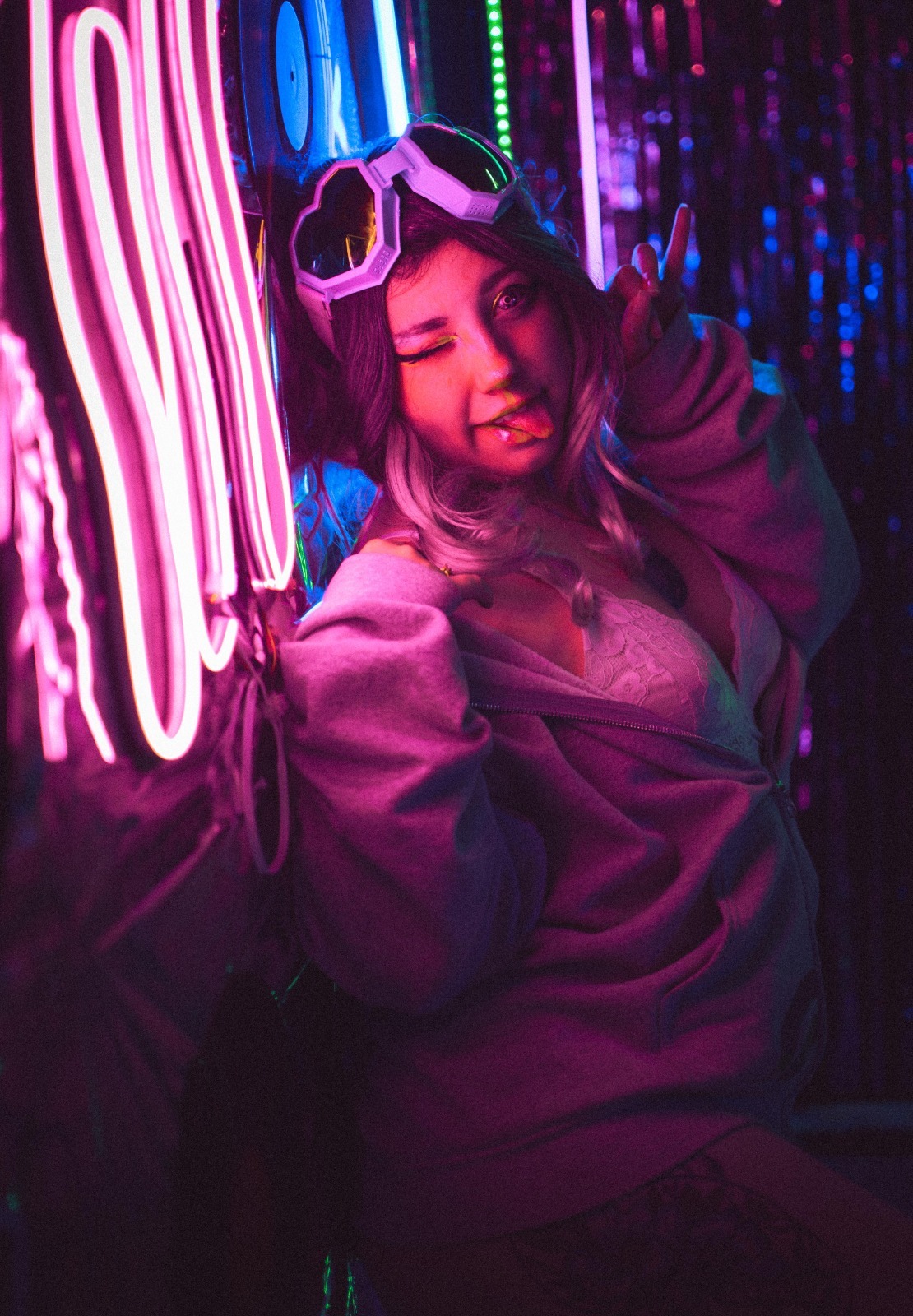 cina_moon