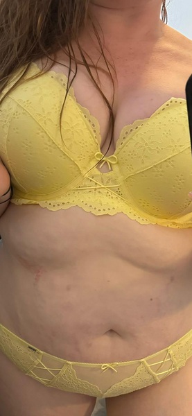 busty_x_bella from Jerkmate