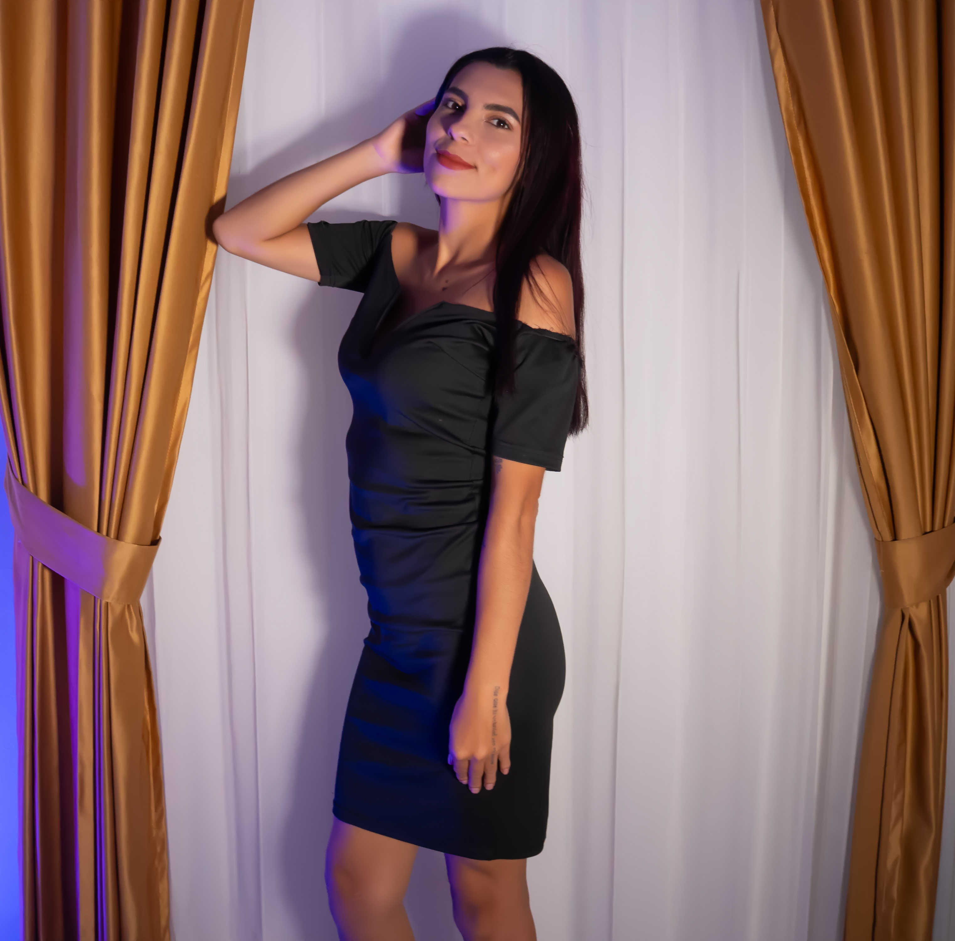 Carla_Torres picture 2