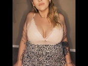 CurvyCammixo