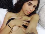 brunetteadamss pic
