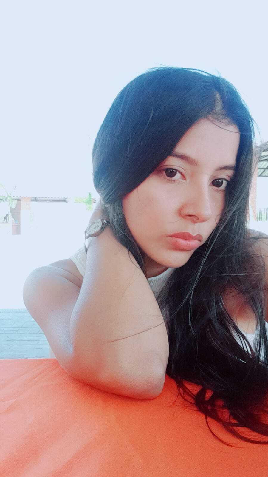 ariavalless picture 1