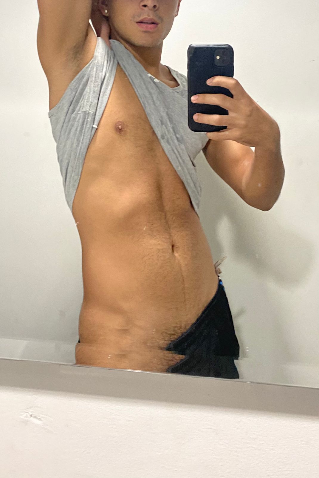 IamAres