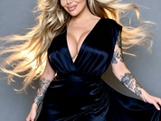 InsatiableCaitlinBell