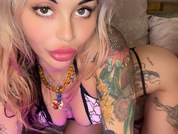 hazelhennesseyy pic
