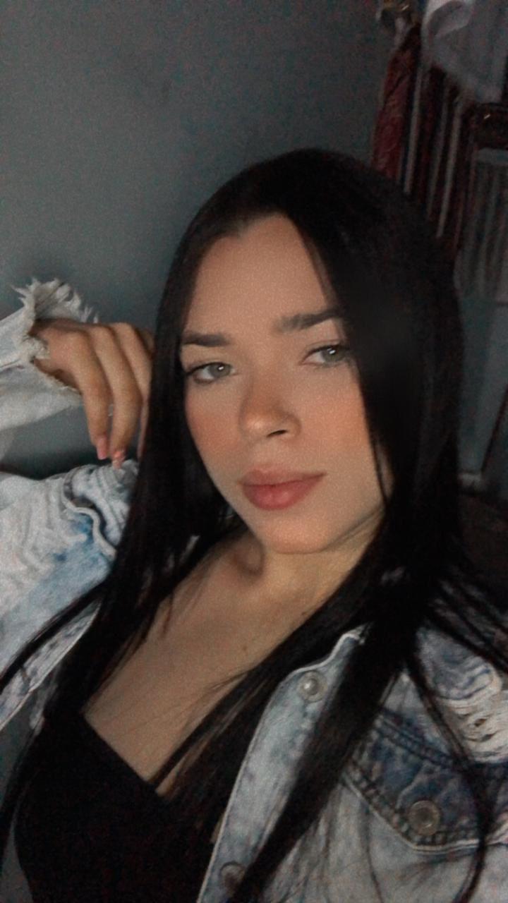 Niki_Lovee