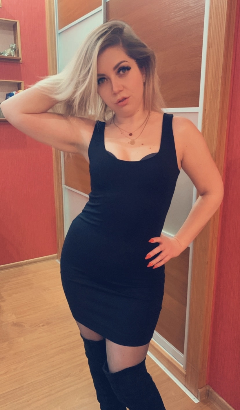 Nichole_Hill