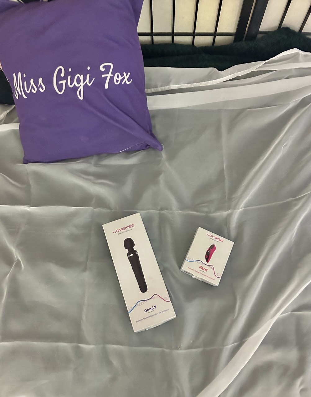 SuccubusMissGigiFox