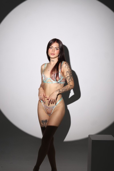 allycartier from Jerkmate