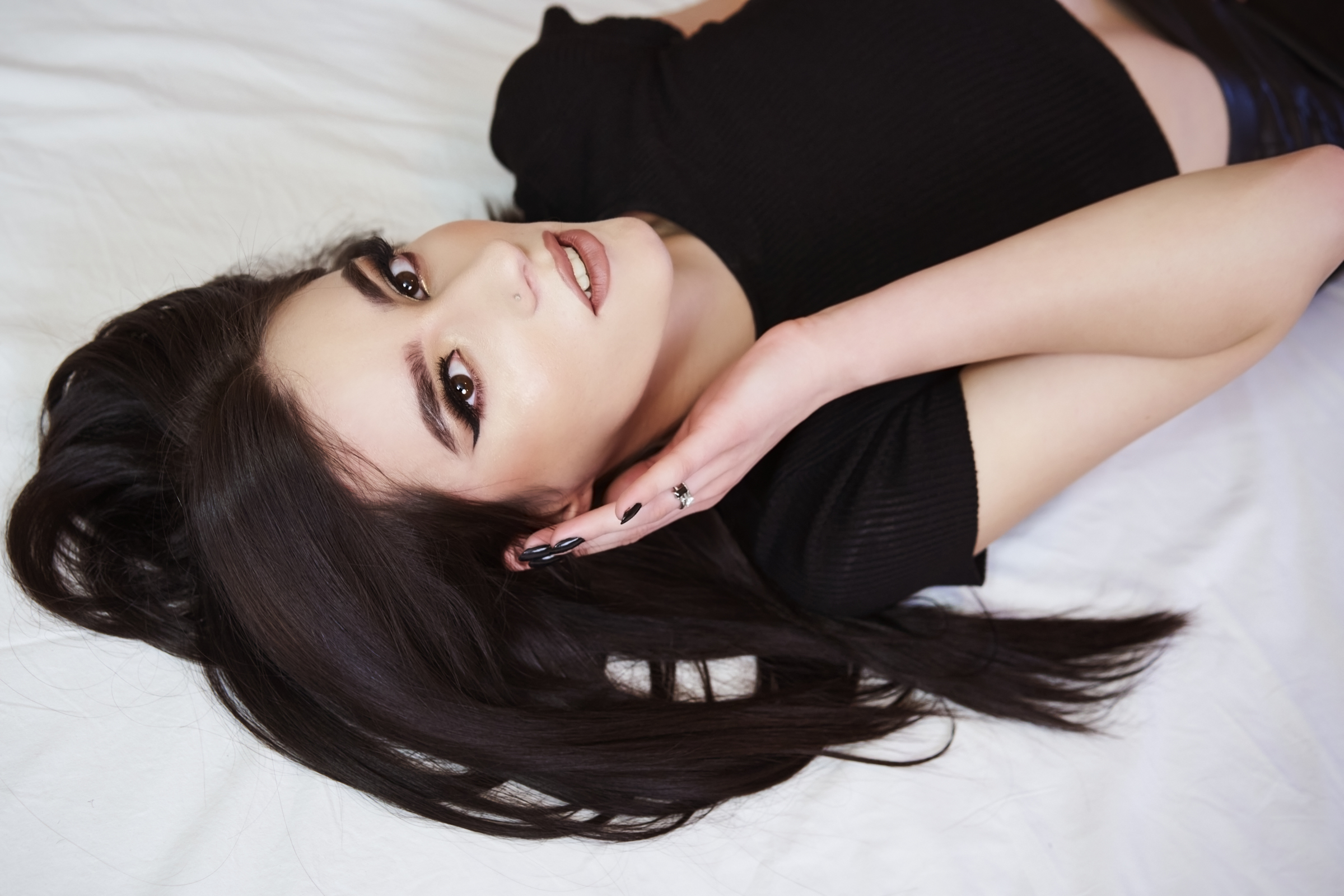 AmeliaJune picture 1