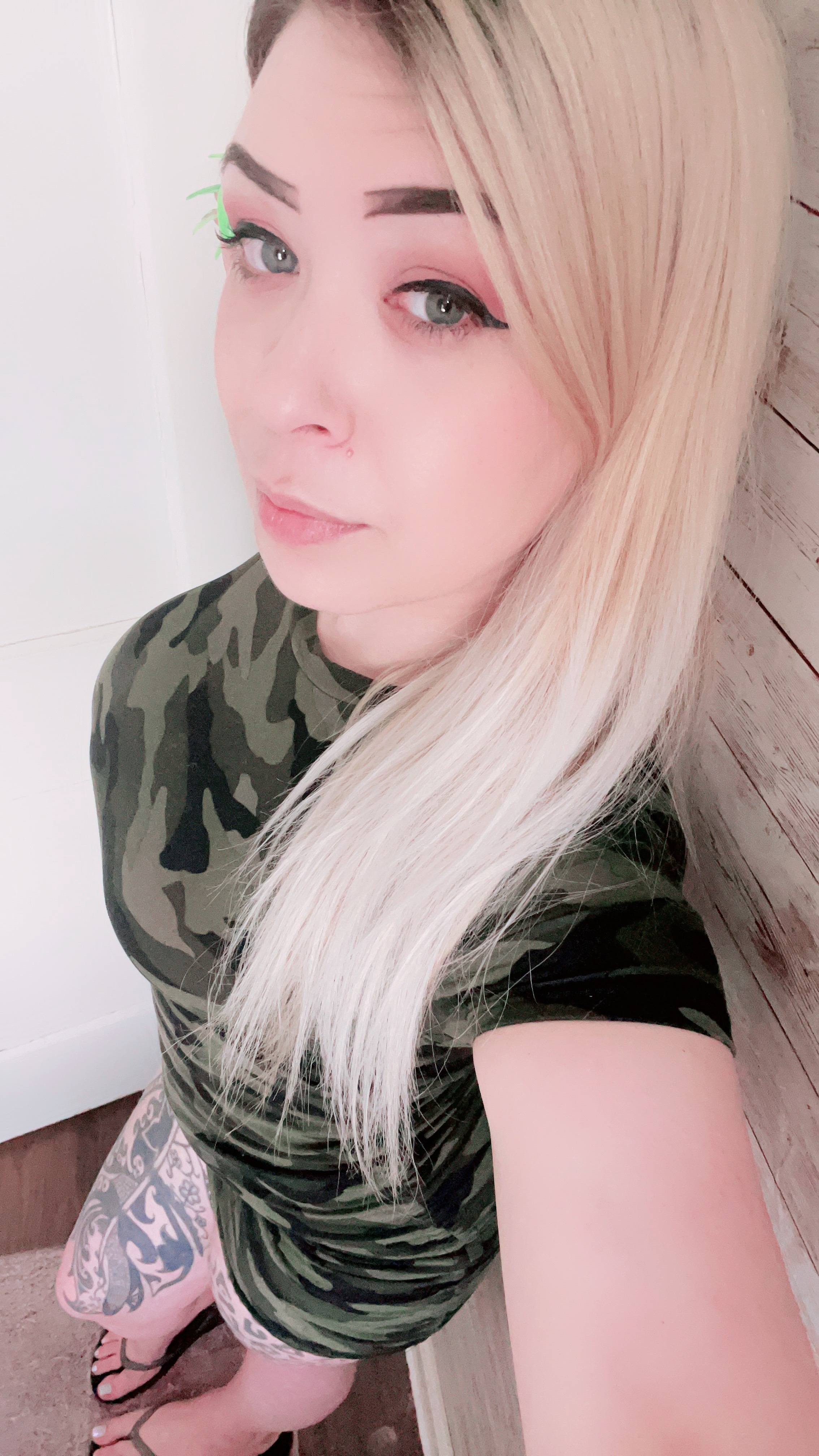 viviansweetz from Jerkmate