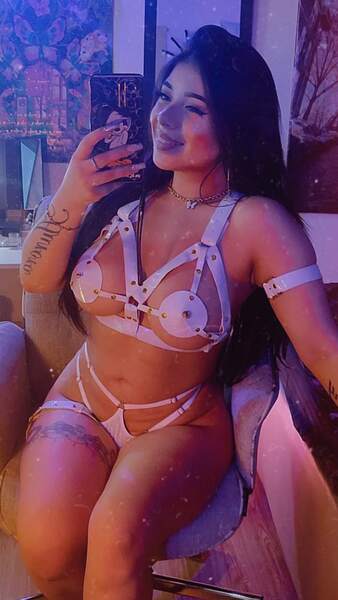 sharonscarllet