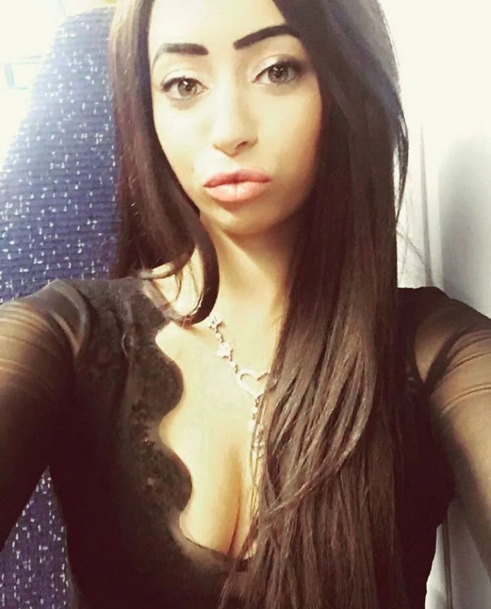 laceyloulou69x from Jerkmate
