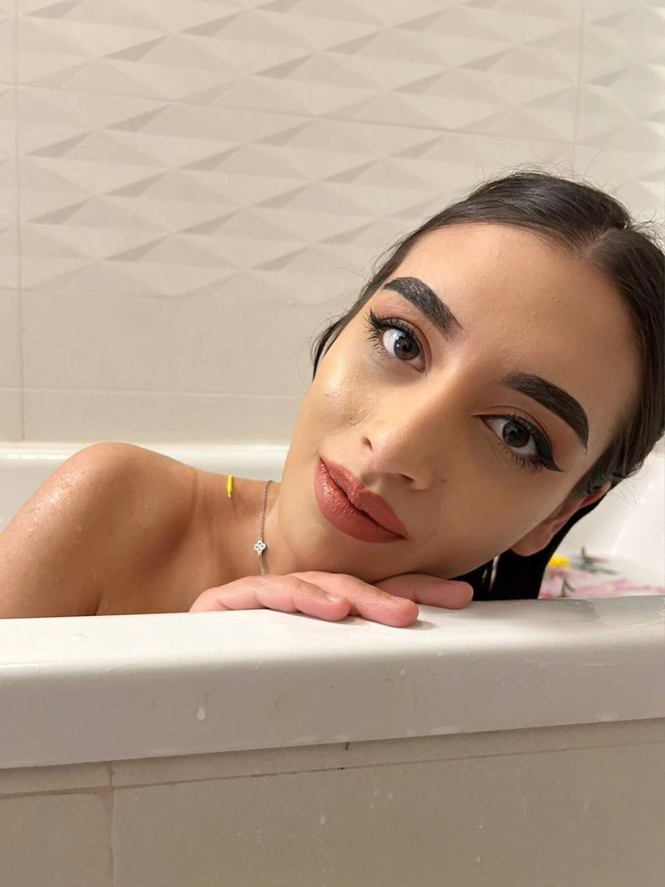 lililth_capri77 from Jerkmate