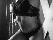 Chat Live with Shantal_slav  25 year old Amateur Cam Girl from Colombia Photo