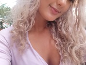 florasaenzz pic