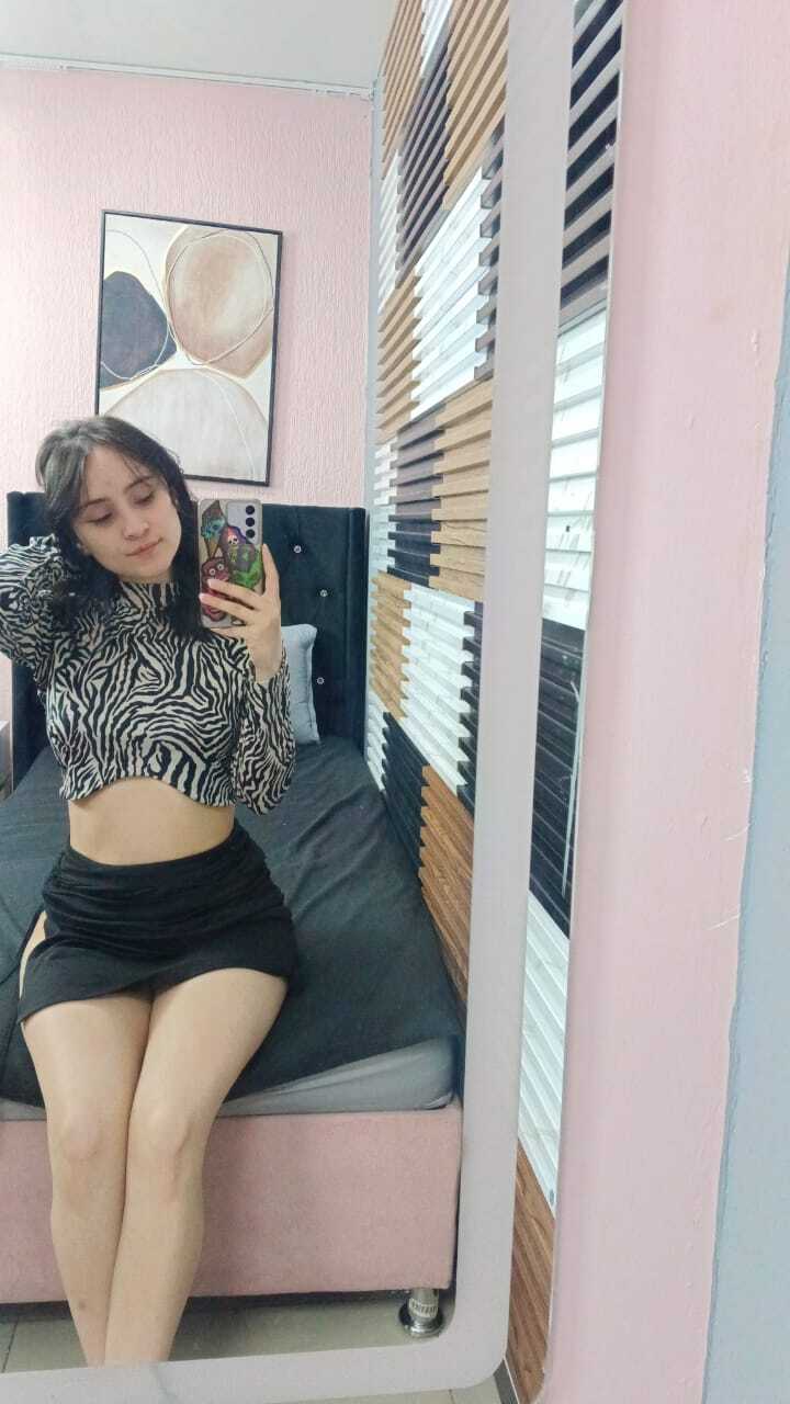 annielamberth from Jerkmate