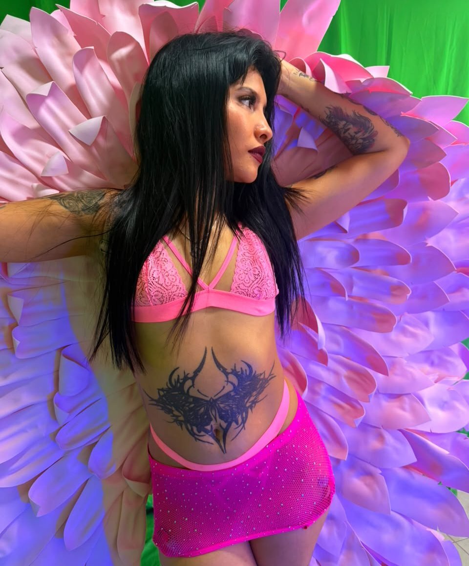 Naila_Mistress picture 8