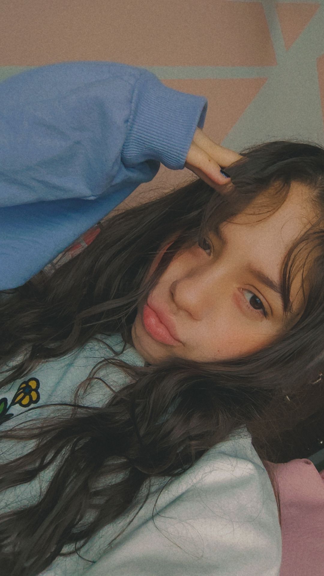 Ariana_More