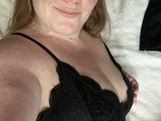 BustyBeautifulGinger