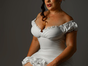 Bianca_Simons