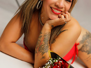 Chat Live with AlissonMilf  40 year old Amateur Cam Girl from Colombia Photo