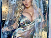 InsatiableCaitlinBell