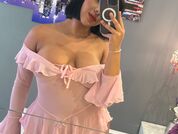 HilaryQueenn