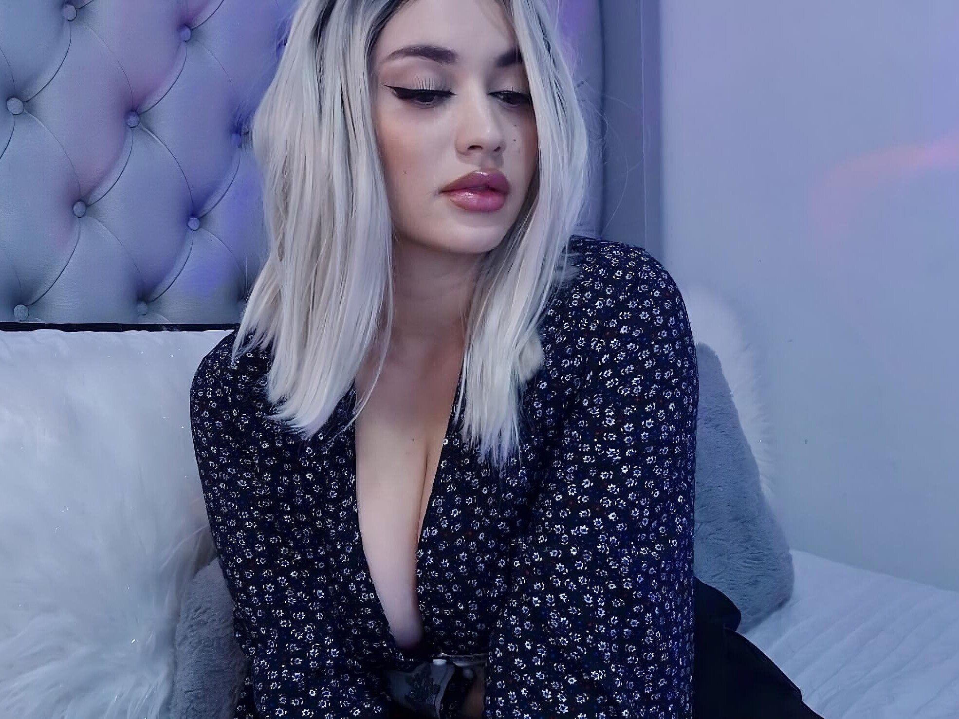 sara_c0llyns from Jerkmate