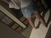 Chat Live with LolaJade88  35 year old Amateur Cam Girl from The United Kingdom Photo