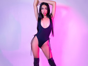 Mia_Everglow