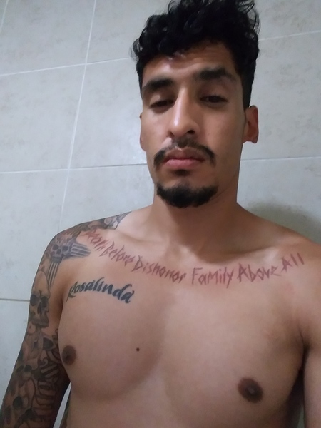huesos89 from Jerkmate