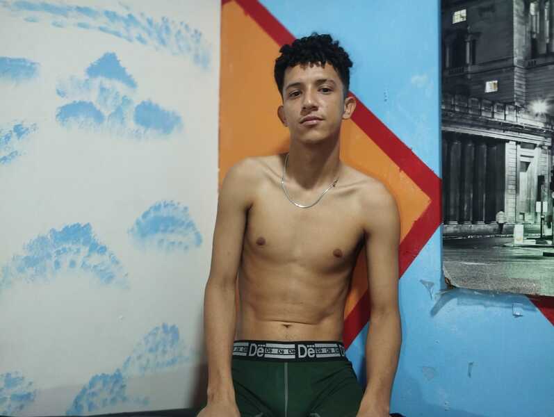 camilorueda from Jerkmate