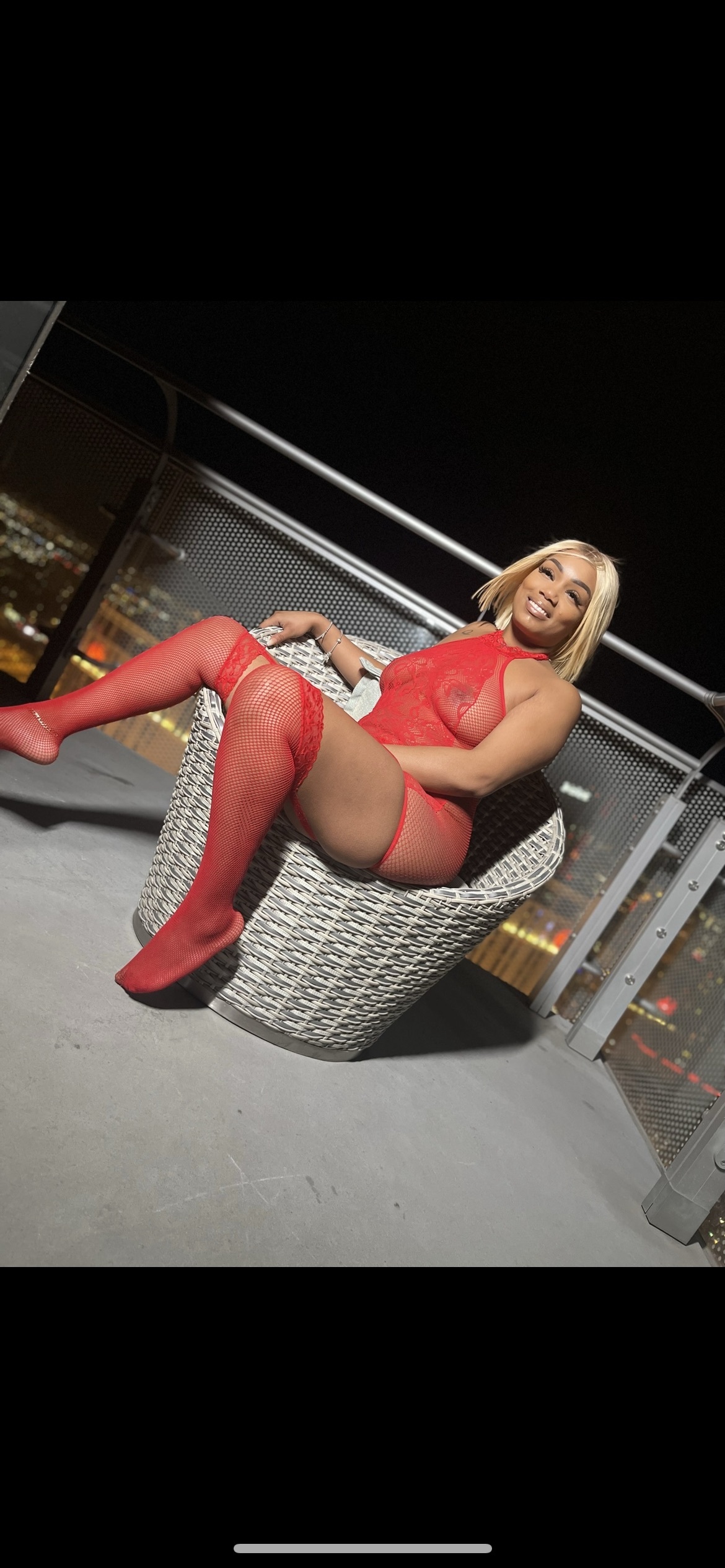 cherryredhot from Jerkmate
