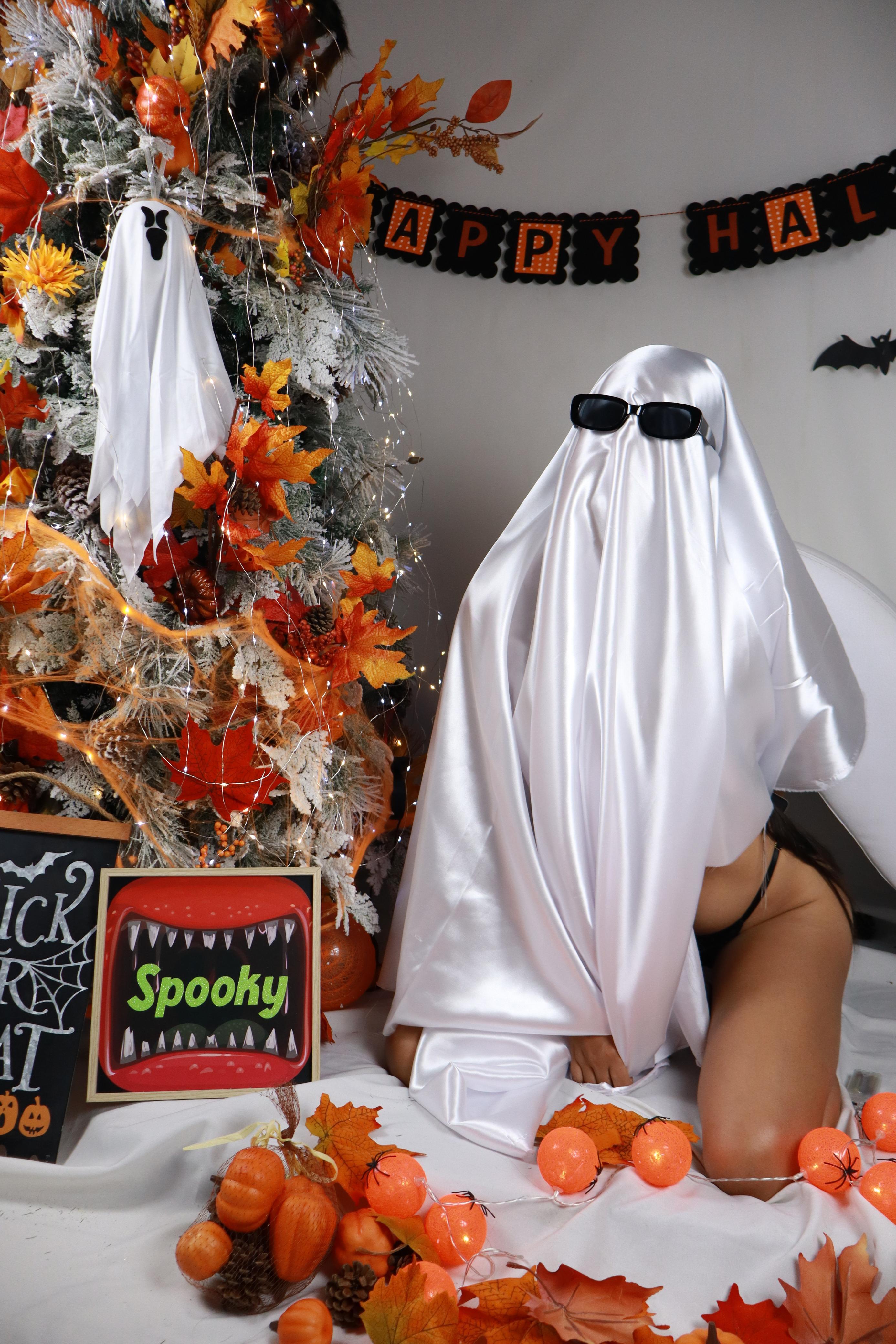 adhara_gil19 from Jerkmate