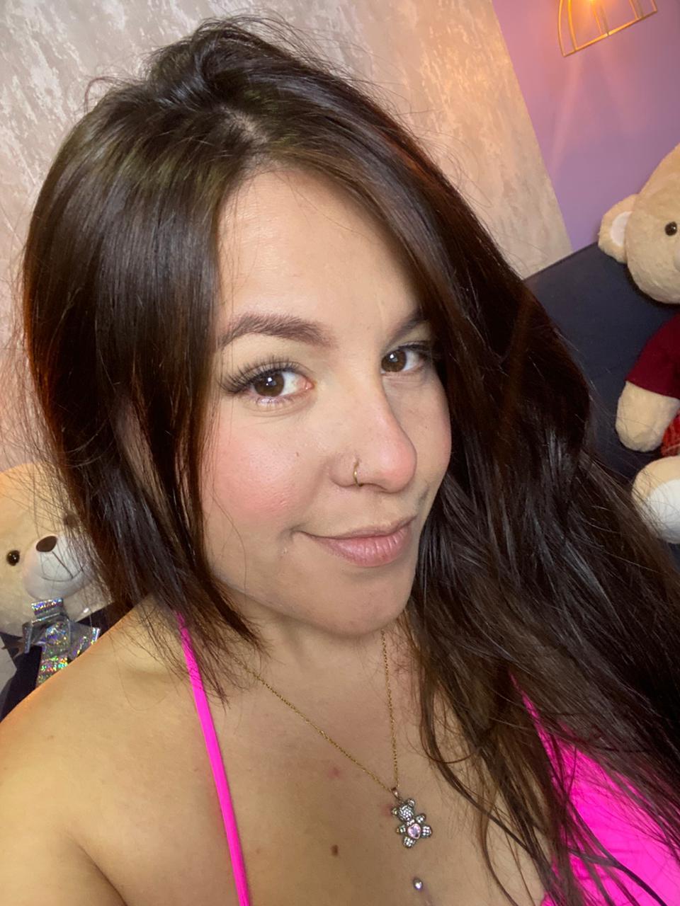 carlota_petite from Jerkmate