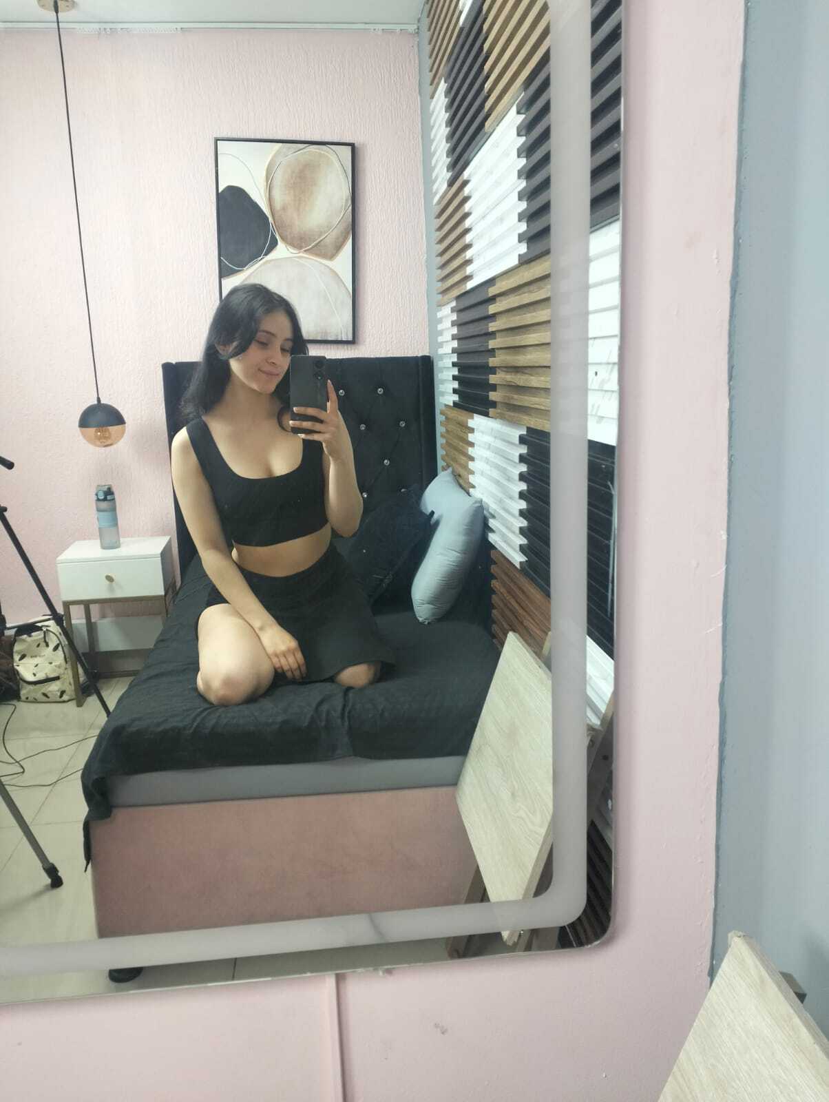 annielamberth from Jerkmate