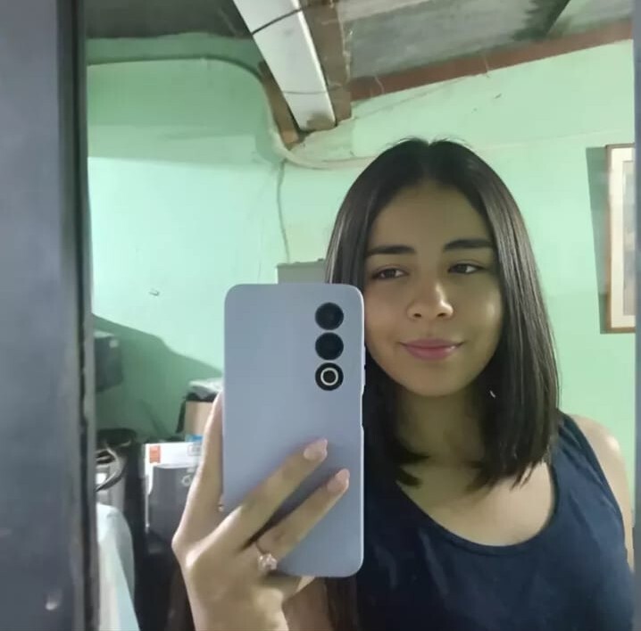 Danna_Petite
