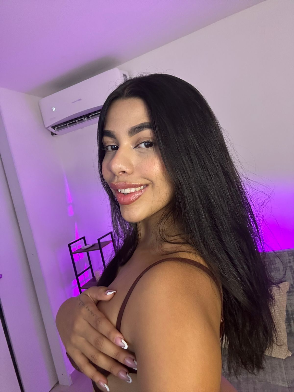 clarckbella from Jerkmate