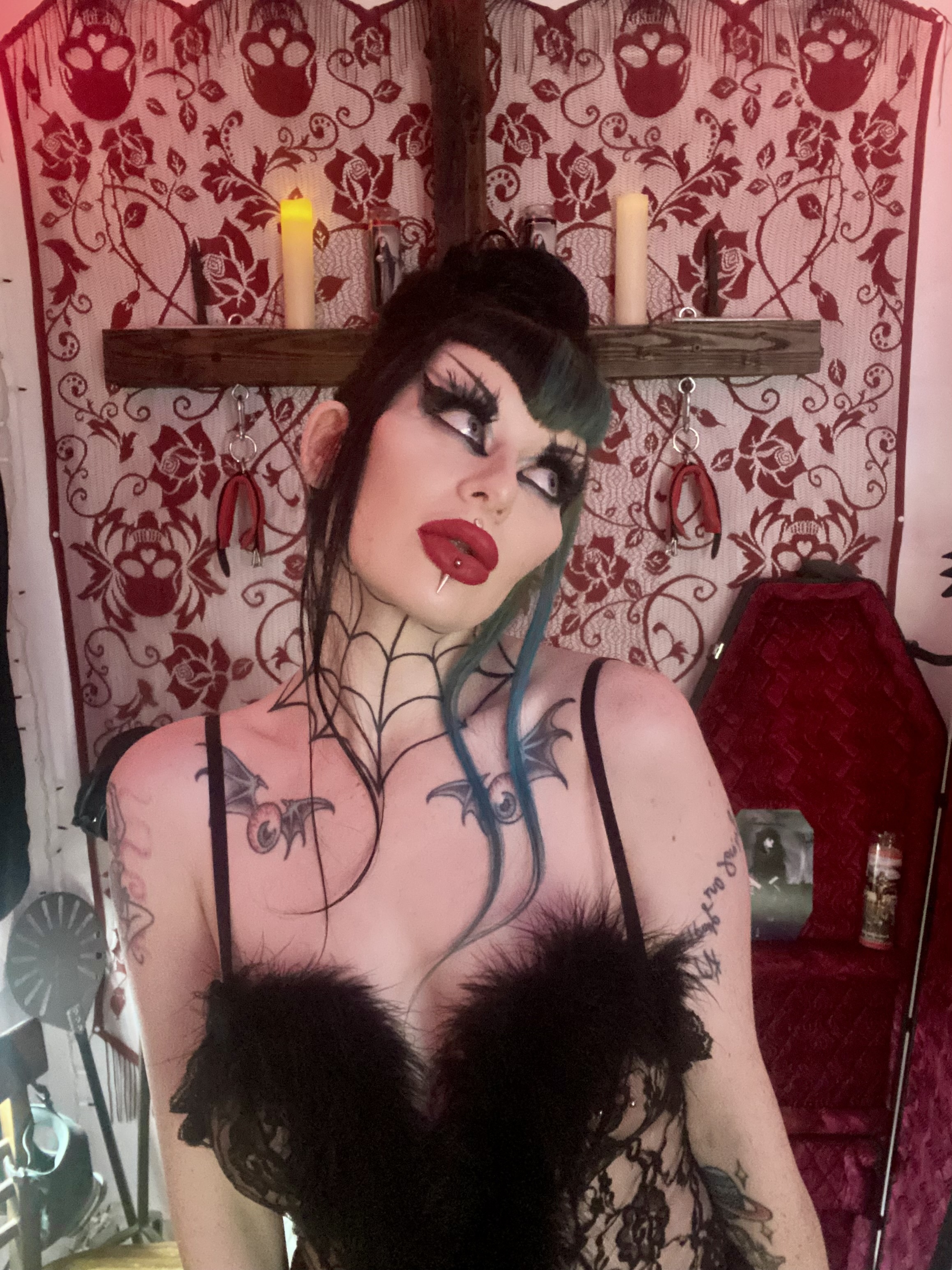 mistress_elurasavage from Jerkmate