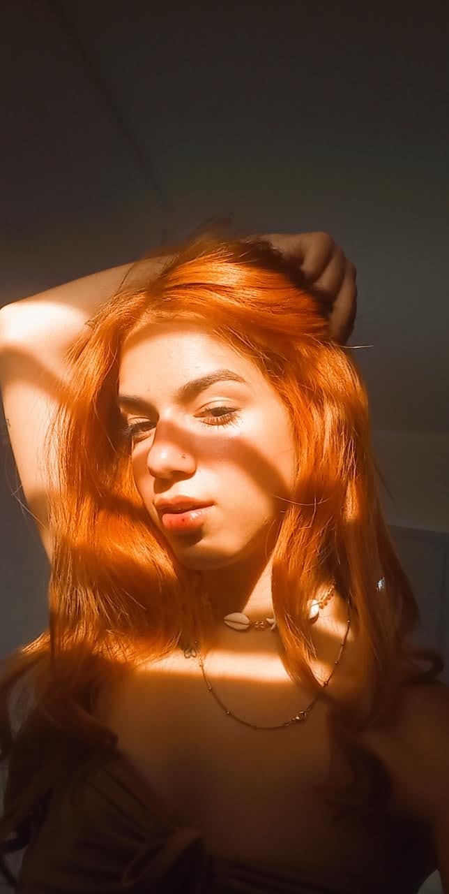 EvelynHiil photo 4