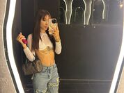 Chat Live with Angell_Petite0111  19 year old Amateur Cam Girl from Colombia Photo
