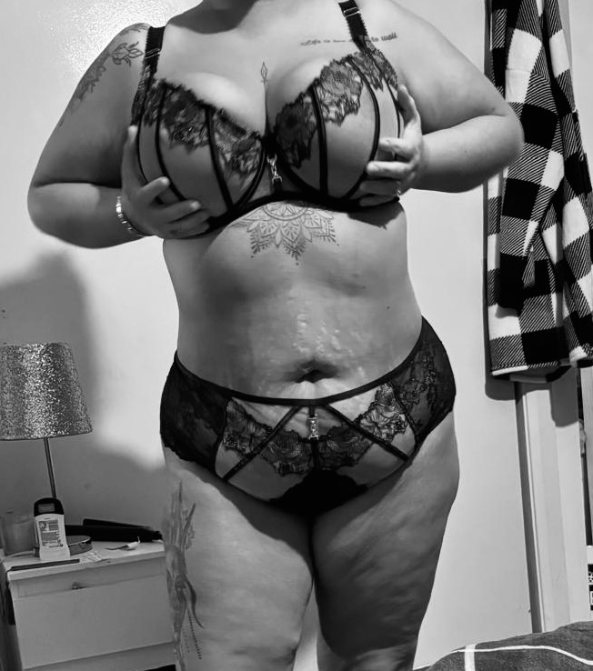 KellySinX photo 5