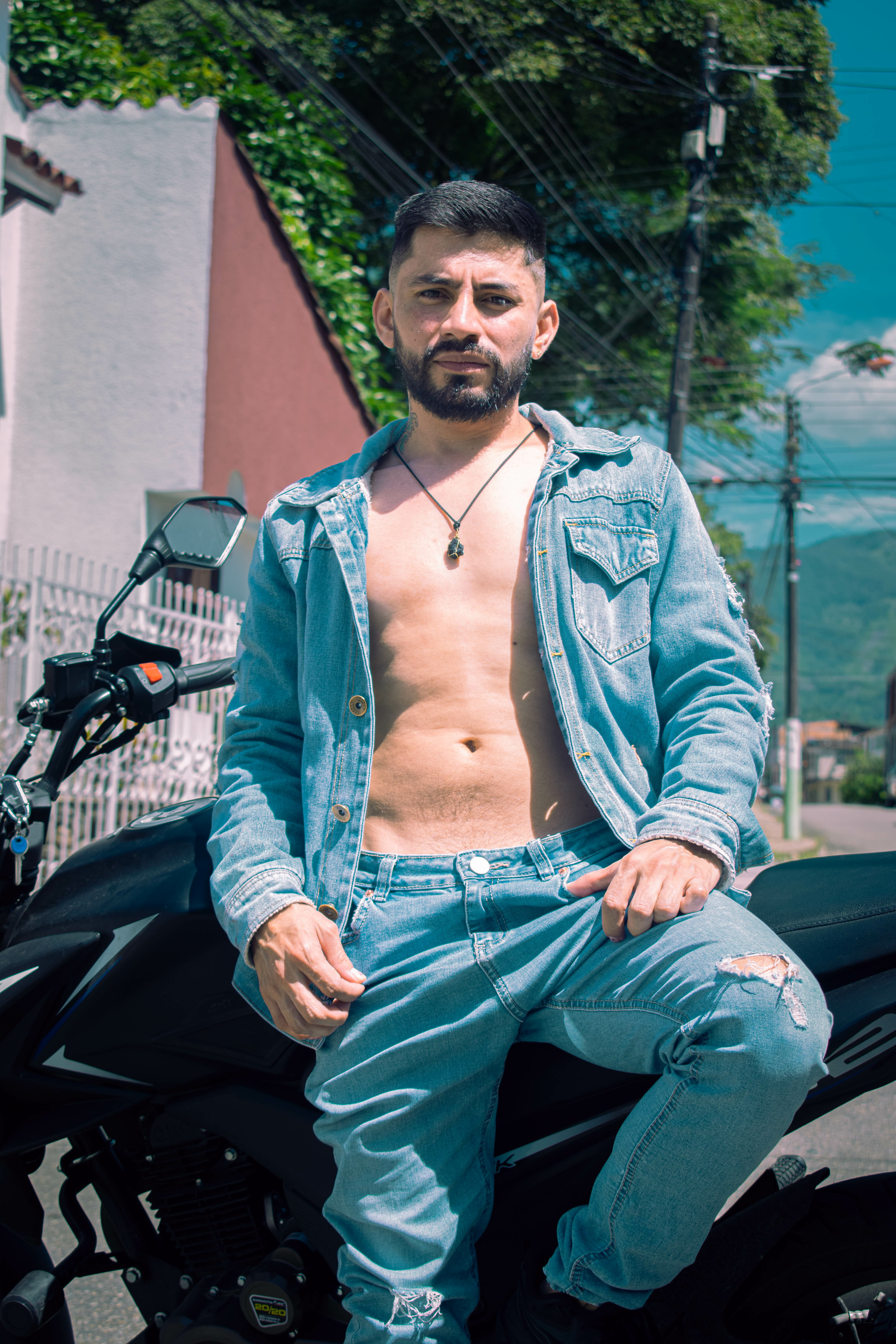 Chris_BigDickxxx