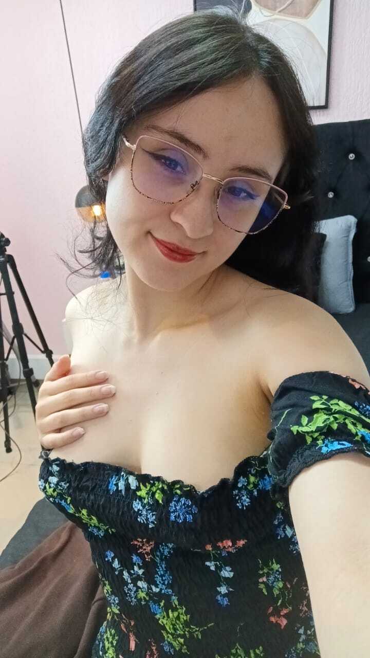 annielamberth from Jerkmate